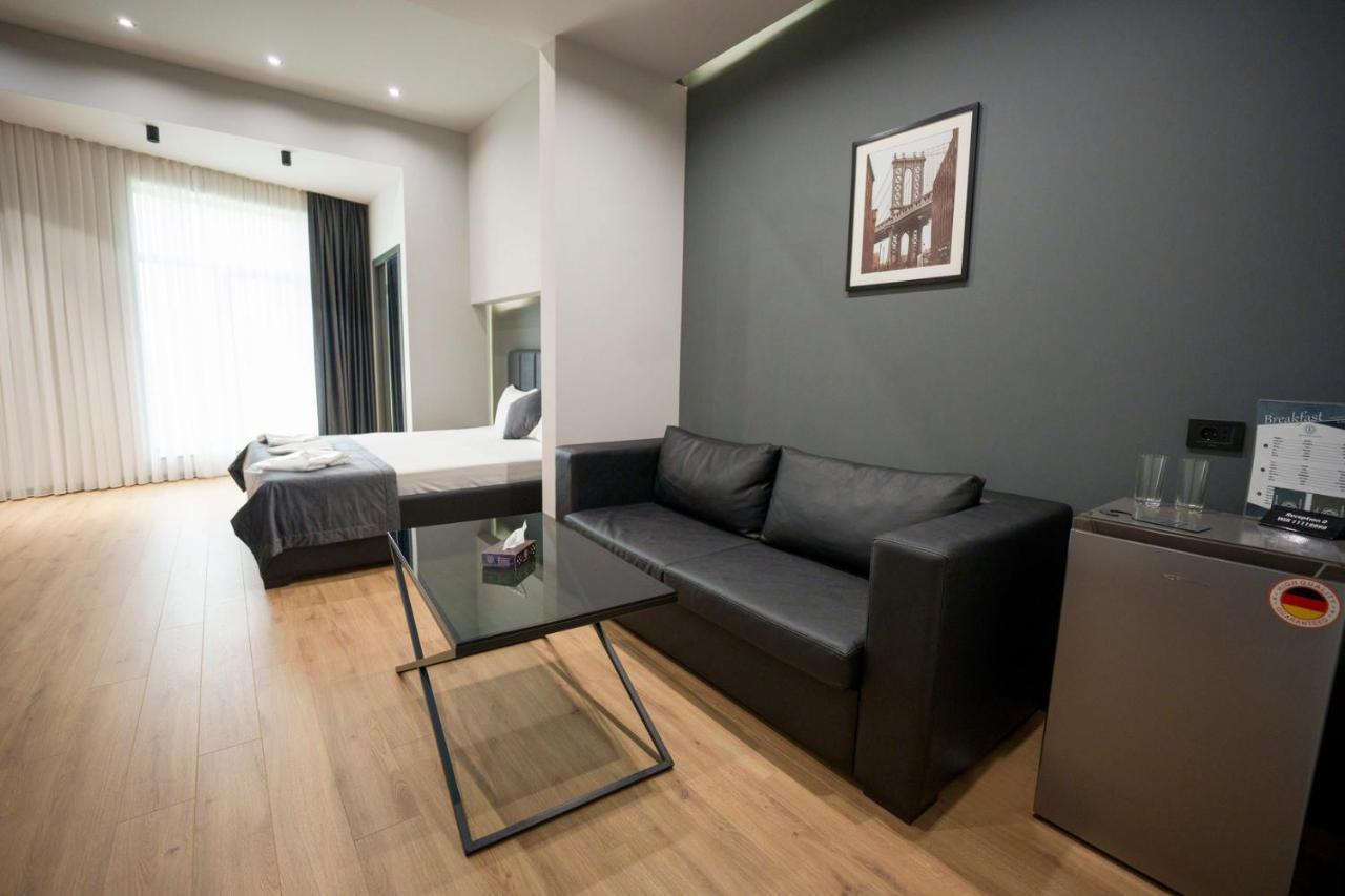 Hotel Elion Jerevan Buitenkant foto